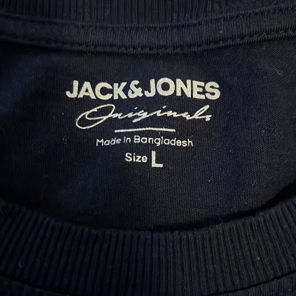 Surf Shirt - Picture 2 of 3